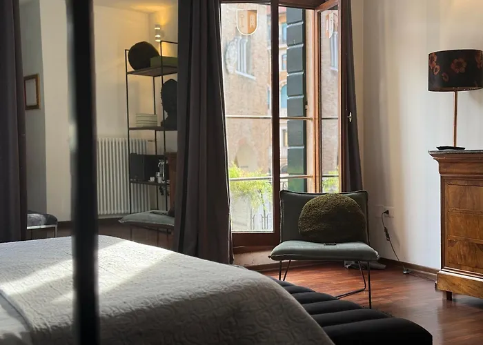 Palazzina300